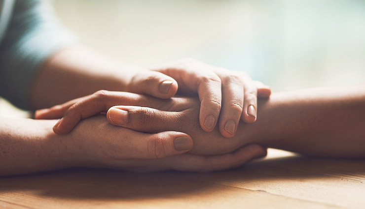 فرق انتقاد با اعتراض: دو مسیر برای بیان مخالفت